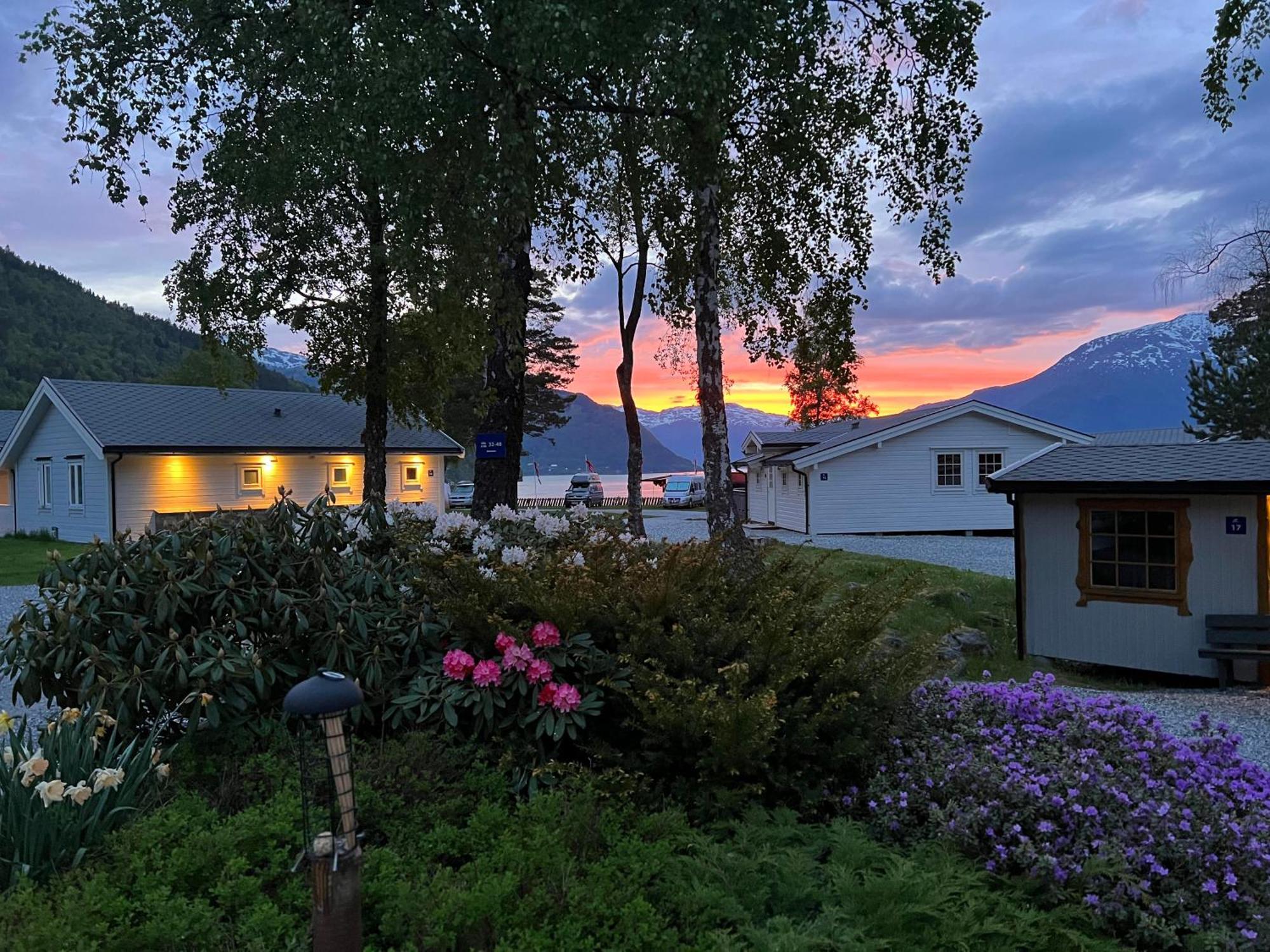 Kinsarvik Camping Hotel Eksteriør billede